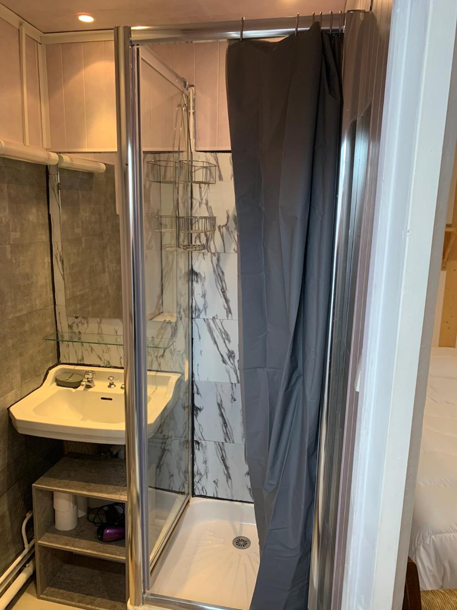 Marie Maxi 2 Adultes Et 2 Enfants - Linge Toilette Et Literie Et Menage Inclus Dans Le Tarif Apartment Laruns Exterior photo